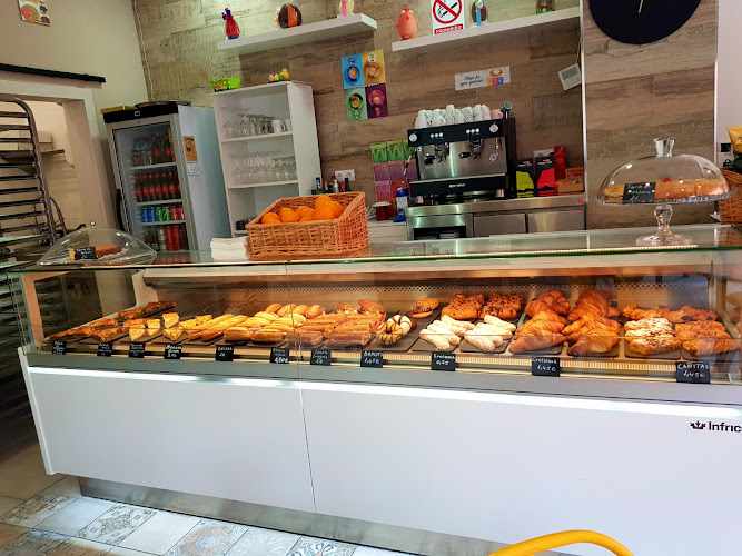Fotografia tomada fuera de Byrektore Illyricum - Panadería en Tarragona, Tarragona