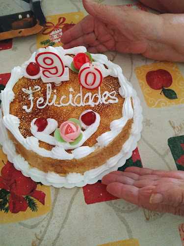 Fotografia tomada fuera de Panaderia Guillén - Bakery en Molina de Segura, Murcia