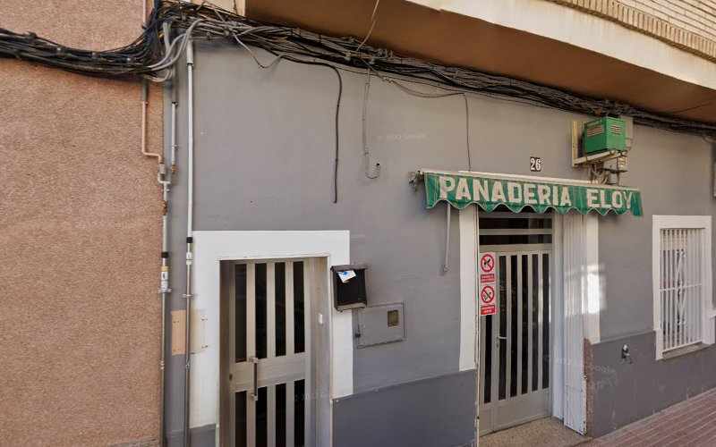Fotografia tomada fuera de Panadería Productos Eloy - Panadería en Molina de Segura, Murcia