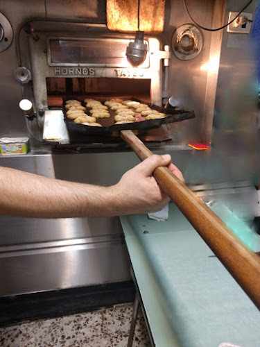 Fotografia tomada fuera de Panadería Horno mino - Panadería en Molina de Segura, Murcia