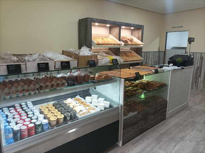 Fotografia tomada fuera de La Miga - Panadería en Molina de Segura, Murcia