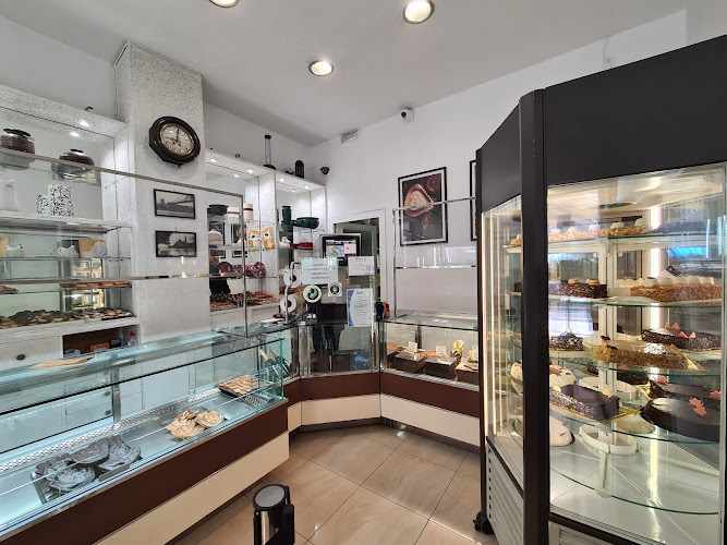 Fotografia tomada fuera de Dulcería Marquesán - Pastelería francesa en Zaragoza, Zaragoza