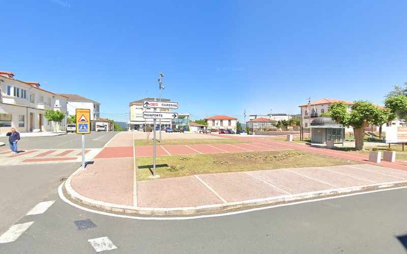 Fotografia tomada fuera de Panadería Vilaoscura C B - Panadería en Sober, Lugo