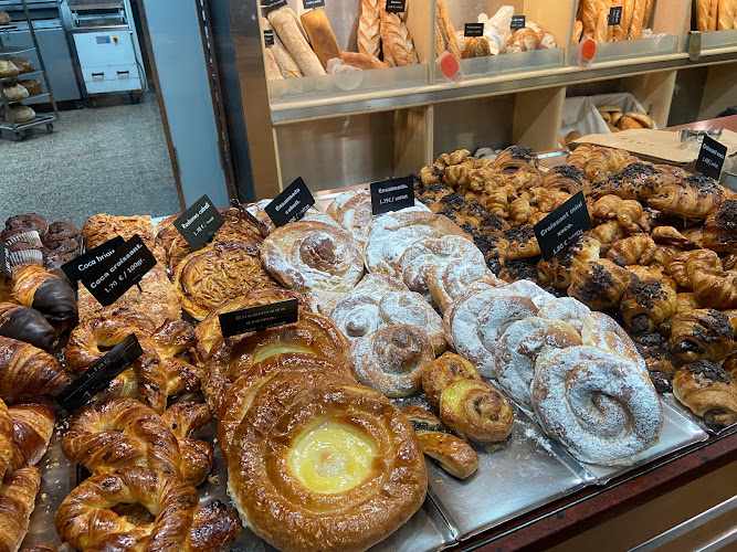 Fotografia tomada fuera de SANTACREU Pa Pastes Pastissos - Panadería en Viladecans, Barcelona