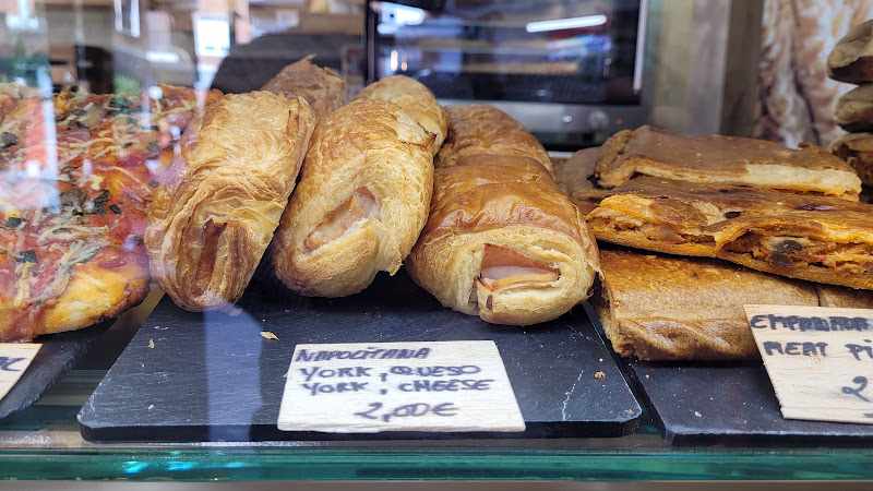 Fotografia tomada fuera de SAIDANI Okindegia. Panaderia Saidani - Panadería en Bilbao, Vizcaya