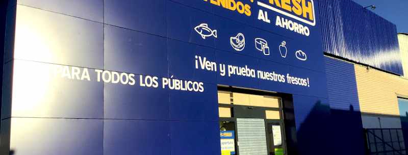 Fotografia tomada fuera de CASH FRESH - Supermercado de descuentos en Bujalance, Córdoba