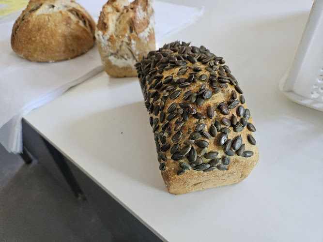 Fotografia tomada fuera de la panata - Panadería en Torremocha de Jarama, Madrid