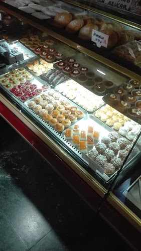 Fotografia tomada fuera de Pastelería la Trufa - Pastelería en Cáceres, Cáceres