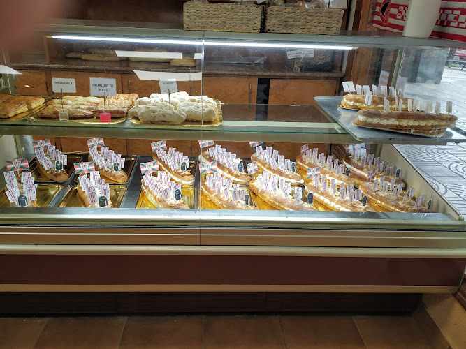 Fotografia tomada fuera de Panadería San Vicente - Panadería en Barakaldo, Vizcaya