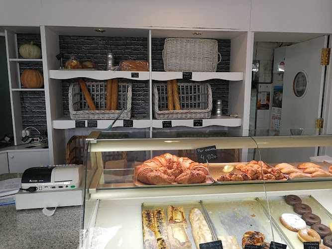 Fotografia tomada fuera de Regina's Cake - cafeterías en Vilafranca del Penedès, Barcelona