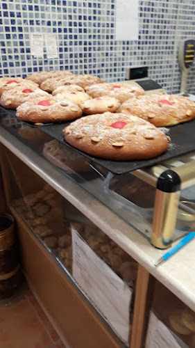 Fotografia tomada fuera de Panadería El Vaquero - Panadería en Abengibre, Albacete