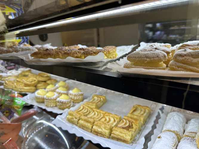 Fotografia tomada fuera de Confitería Montse - Pastelería en Cambados, Pontevedra