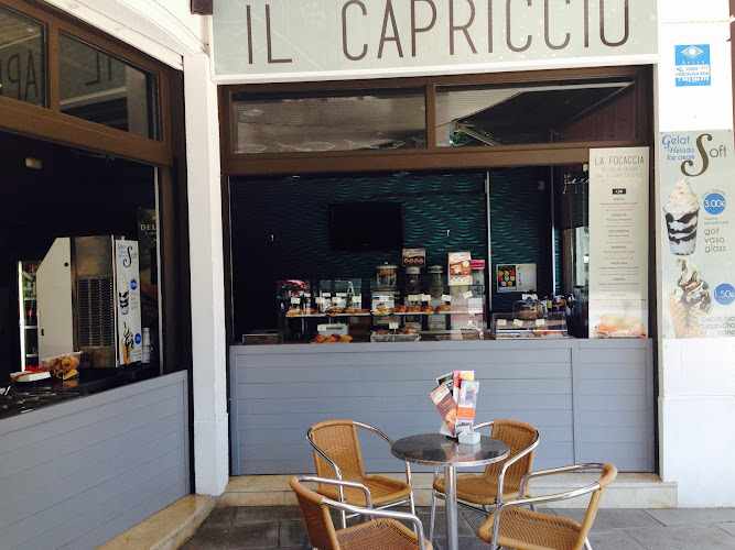 Fotografia tomada fuera de Il Capriccio C.B - Cafeteria en Cambrils, Tarragona
