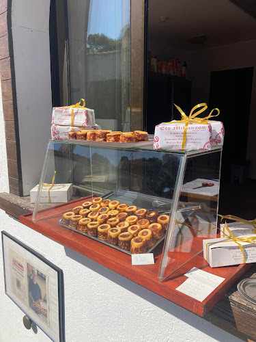 Fotografia tomada fuera de Els Millasson - Pâtisserie en Cadaqués, Girona