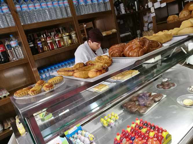 Fotografia tomada fuera de Panadería Soto - Panadería en Pola de Laviana, Asturias