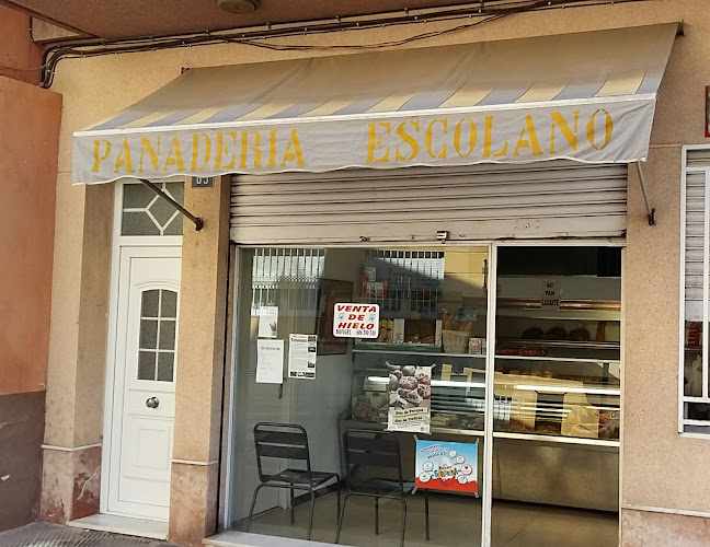 Fotografia tomada fuera de Forn Panadería Escolano - Panadería en El Real de Gandia, Valencia