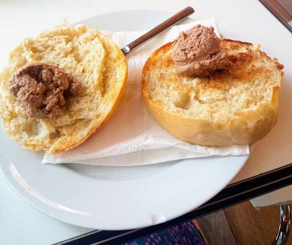 Fotografia tomada fuera de Pastelería Roldán - Damasco - Pastelería en Córdoba, Córdoba