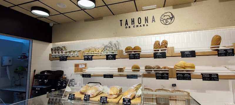 Fotografia tomada fuera de Tahona Santos Rein - Panadería en Fuengirola, Málaga