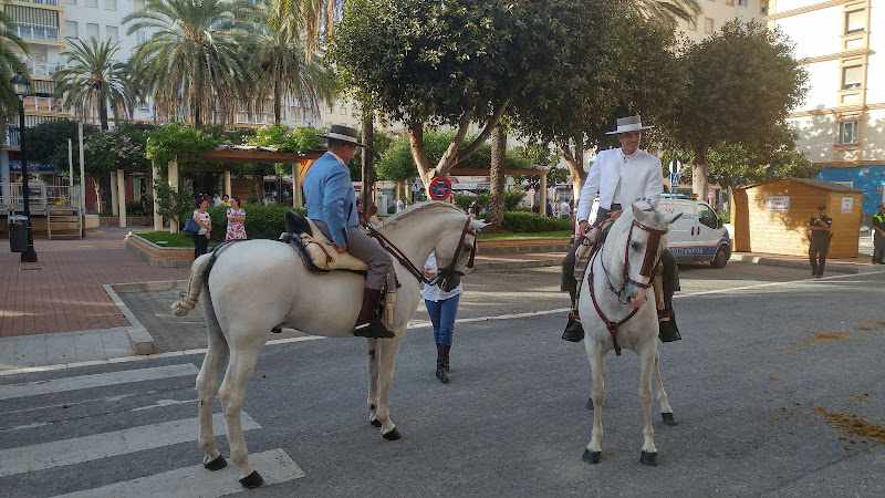 Fotografia tomada fuera de Panaderia El Dulce Rincon - Panadería en Fuengirola, Málaga