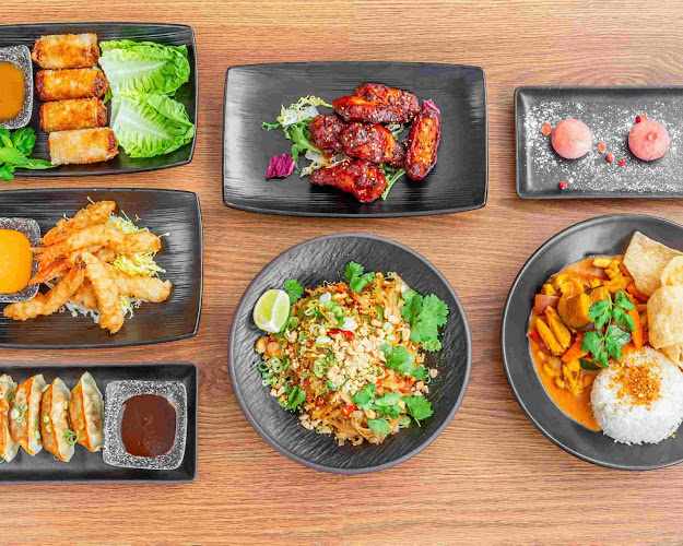 Fotografia tomada fuera de RESTAURANTE IKIGAI ASIAN FLAVORS - restaurantes en Las Lagunas de Mijas, Málaga
