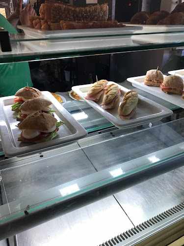 Fotografia tomada fuera de ElChirin - restaurantes en Las Fraguas, Cantabria