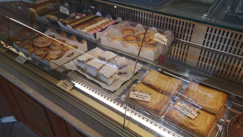 Fotografia tomada fuera de Jesús Heras Sl - Panadería en Guardo, Palencia