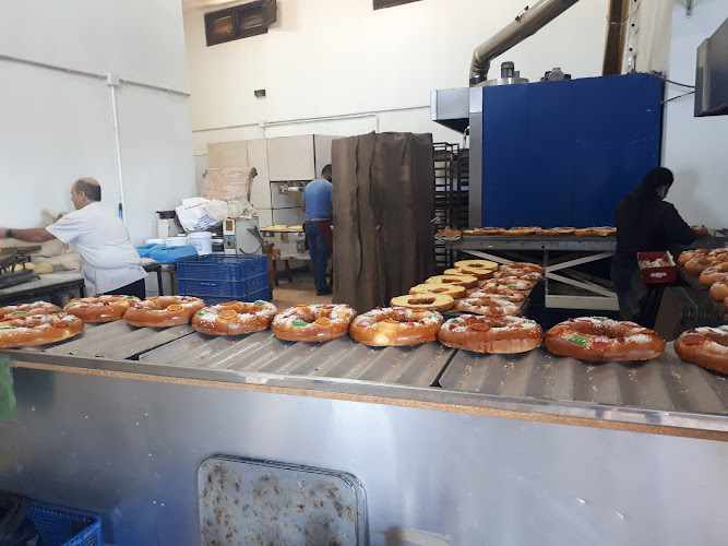 Fotografia tomada fuera de Panadería El Mocanal - Panadería en Mocanal, Santa Cruz de Tenerife