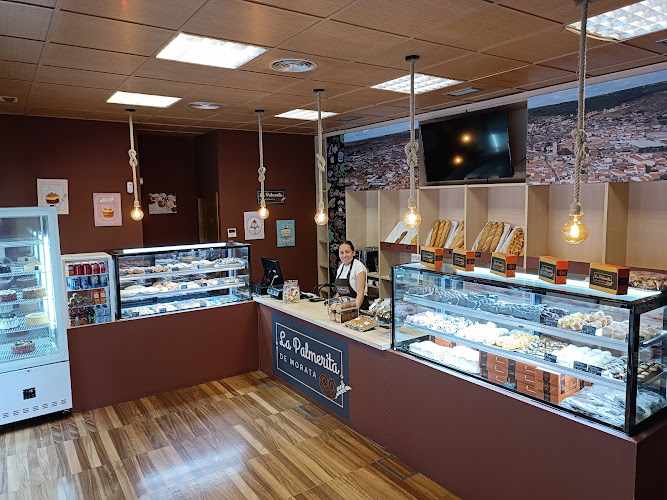 Fotografia tomada fuera de Pastelería La Palmerita de Morata - Pastelería en Madrid, Madrid