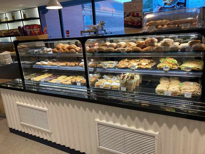 Fotografia tomada fuera de Como Express - cafeterías en Madrid, Madrid