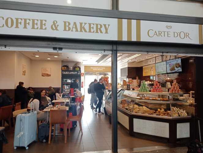 Fotografia tomada fuera de COFFEE & BAKERY /CARTE D’OR - cafeterías en Córdoba, Córdoba