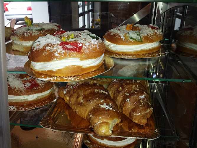 Fotografia tomada fuera de OBRADOR VICTORIA CAFETERIA - cafeterías en Córdoba, Córdoba