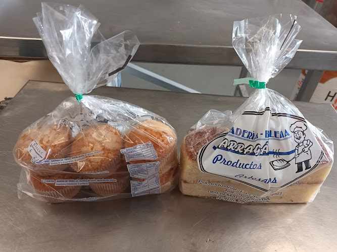 Fotografia tomada fuera de Panadería Barragán - Panadería en Maguilla, Badajoz
