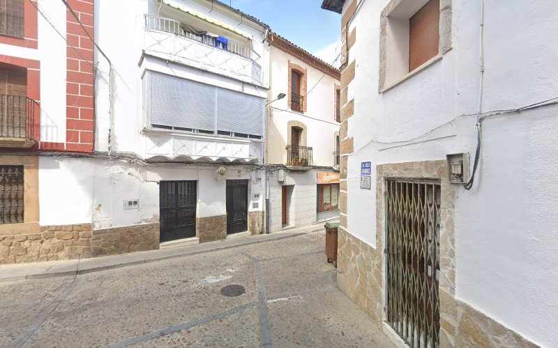 Fotografia tomada fuera de La Ñameria de Lydia - Panadería en Jaraíz de la Vera, Cáceres