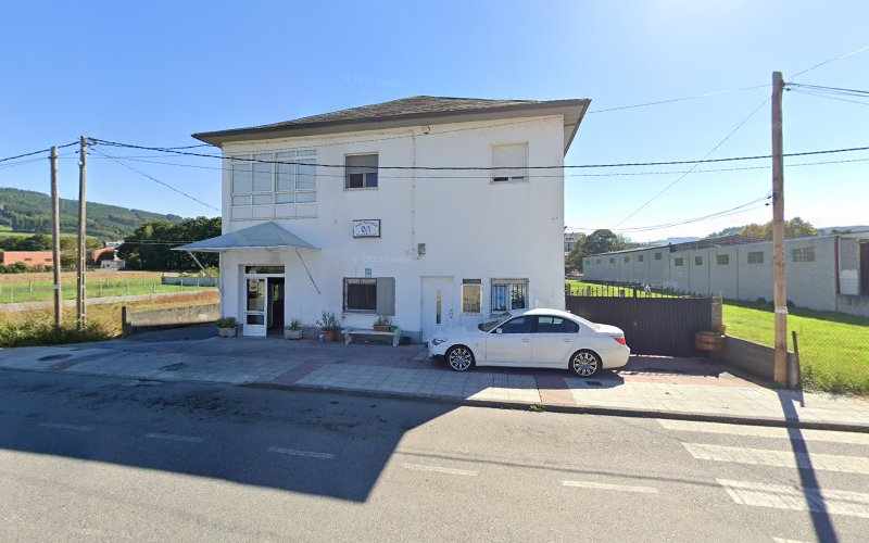 Fotografia tomada fuera de Pan Artesan de Baralla - Panadería en Baralla, Lugo