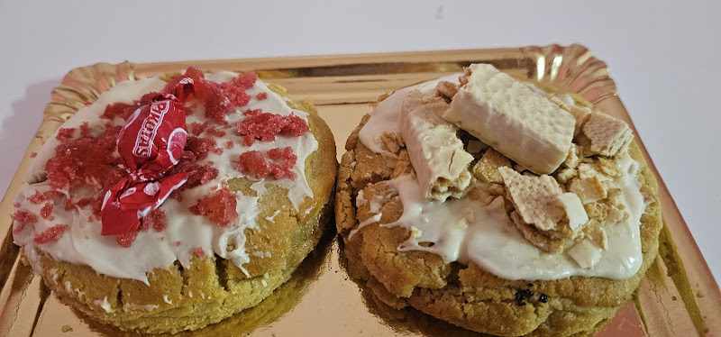 Fotografia tomada fuera de pasteleria el dulce paraiso - Pastelería en Guadix, Granada