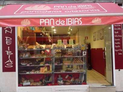 Fotografia tomada fuera de Pan de Ibias - Panadería en Gijón, Asturias