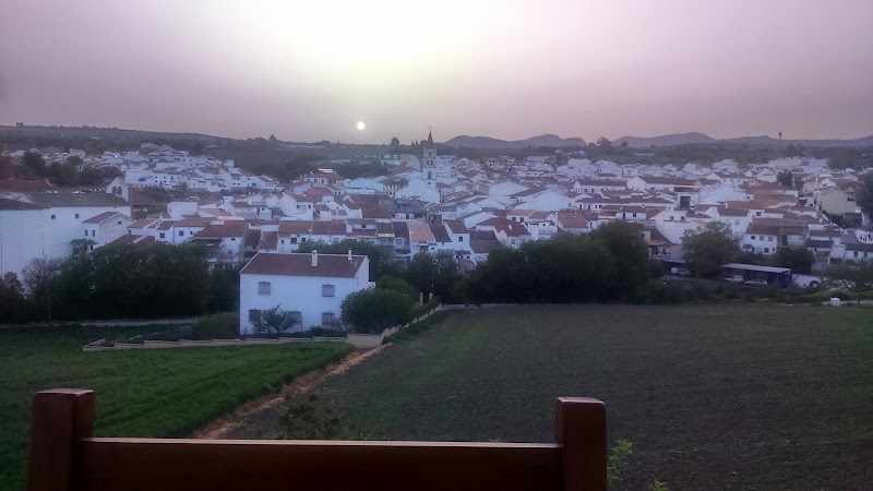 Fotografia tomada fuera de Panadería Miramón - Panadería en Arriate, Málaga