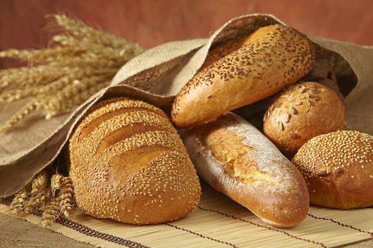 Fotografia tomada fuera de Panadería Famipan Taller educativo artesanía con pan Lezo - Panadería mayorista en Lezo, Guipúzcoa