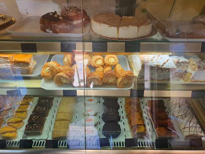 Fotografia tomada fuera de Pastelería y Escuela de Repostería Vainilla y Chocolate - Pastelería en Lepe, Huelva