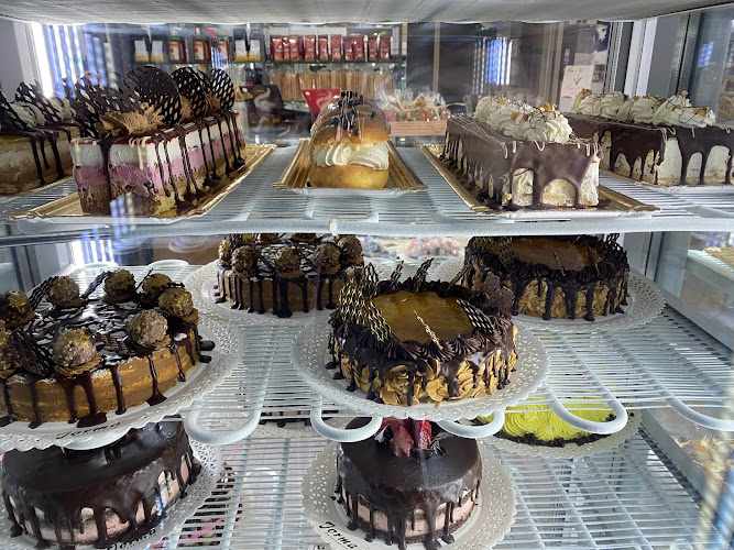 Fotografia tomada fuera de Pastisseria Jorma - Pastisseria en Girona, Girona