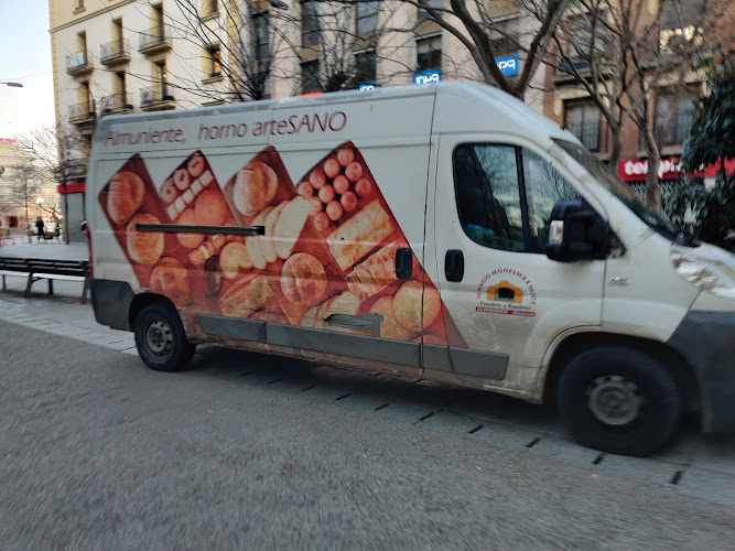 Fotografia tomada fuera de Ignacio Monesma E Hijos - Panadería en Almuniente, Huesca