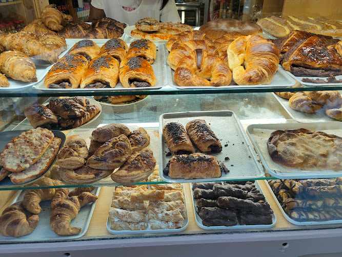 Fotografia tomada fuera de Panadería Palomar - Panadería en Huesca, Huesca
