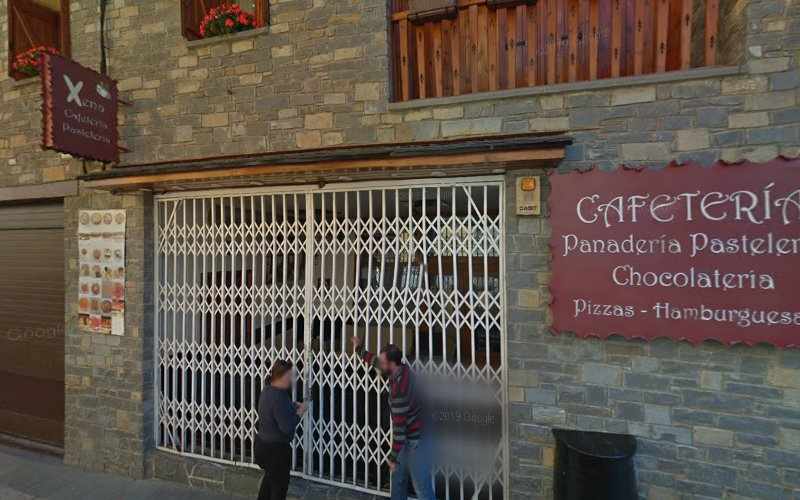 Fotografia tomada fuera de Surtidos De Elaboraciones Naturales Y Artesanas - Comercio en Panticosa, Huesca