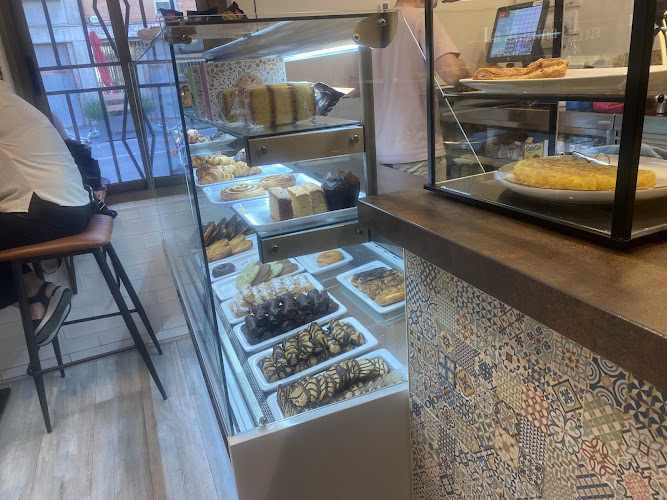 Fotografia tomada fuera de La Mattina café - Cafeteria en Sabiñánigo, Huesca