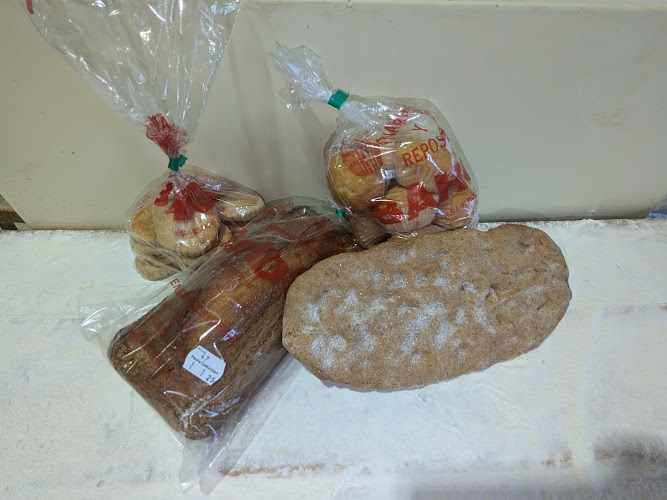 Fotografia tomada fuera de Panadería Bahón - Panadería en Isar, Burgos