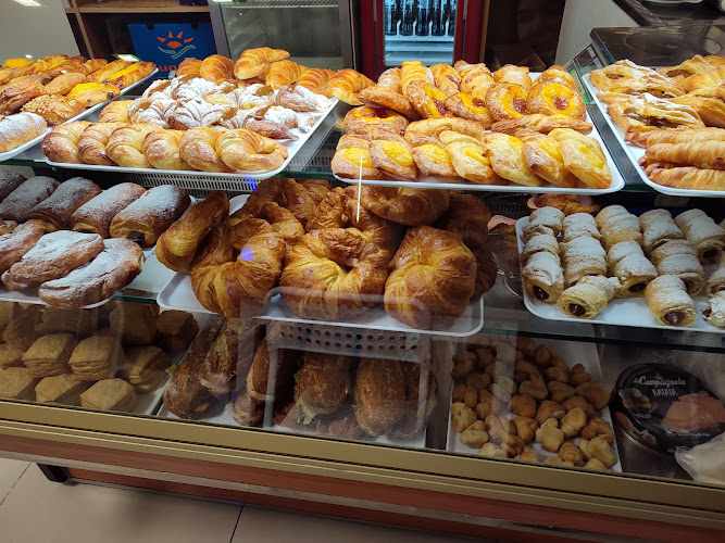 Fotografia tomada fuera de Panaderia MA - cafeterías en Inca, Baleares
