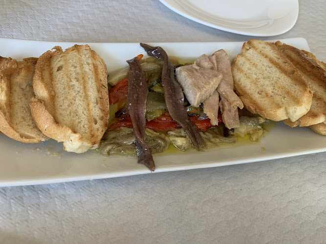Fotografia tomada fuera de Bar Restaurante El Horno. Centro Social - bares en Cubo de la Solana, Soria