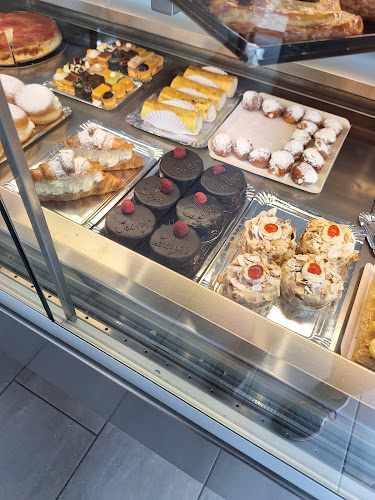 Fotografia tomada fuera de Pastisseria La Fleca del Centre - Pastelería en Gavà, Barcelona
