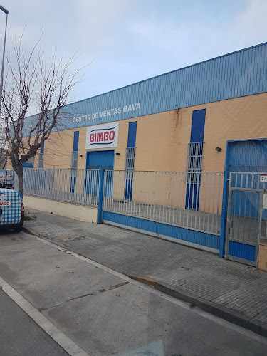 Fotografia tomada fuera de Bimbo-Martínez Comercial S.L. - Panadería mayorista en Gavà, Barcelona