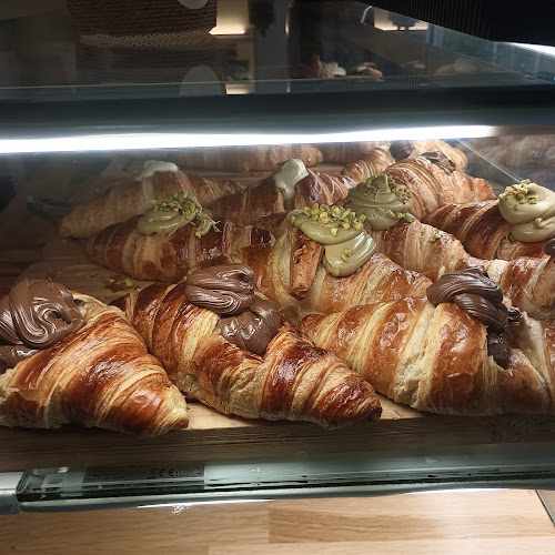 Fotografia tomada fuera de El Cafe de la Rambla | Gavà - cafeterías en Gavà, Barcelona